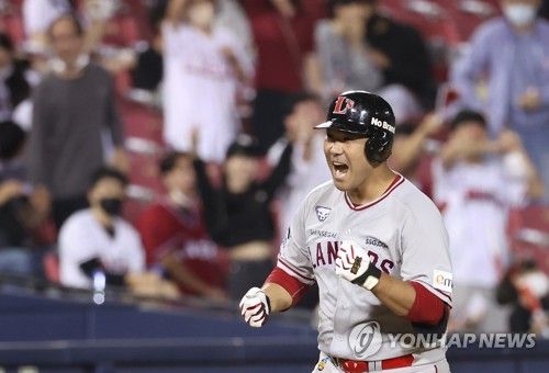 환호하는 이재원