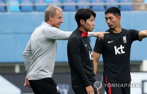 훈련 참여한 클린스만