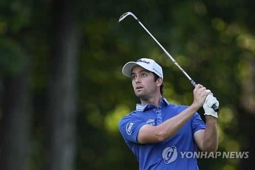 데이비스 라일리의 경기 모습