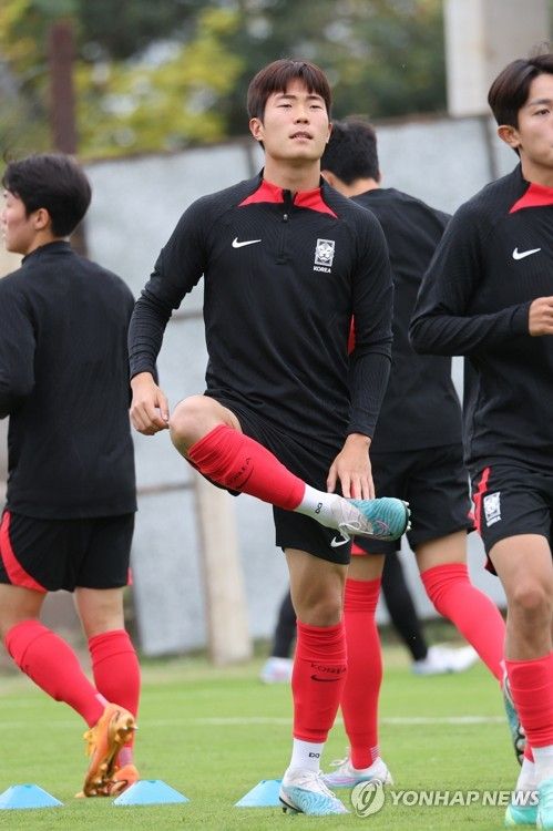 이승원 '몸 좀 풀어볼까?'