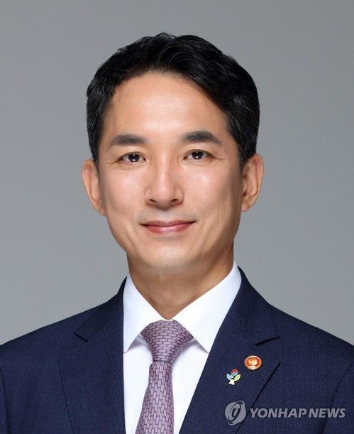 윤 대통령, 국가보훈부 장관에 박민식 임명