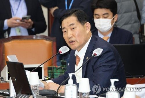 신상발언하는 신원식 의원