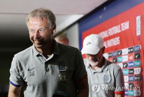 기자회견 마친 클린스만 감독