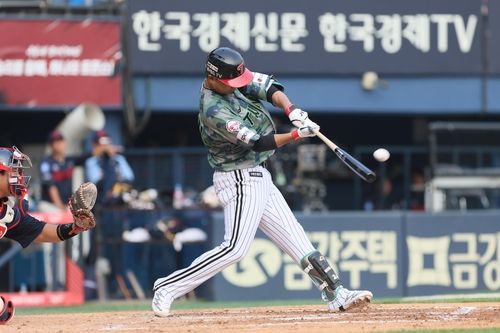 LG 손호영, 1군 등록과 동시에 결승 스리런 홈런