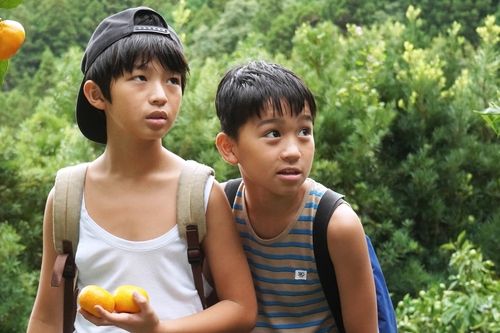 영화 '1986 그 여름, 그리고 고등어통조림'