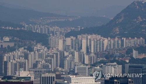 남산에서 바라본 서울 시내 아파트