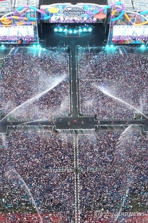 지난해 올림픽주경기장의 싸이 '흠뻑쇼'