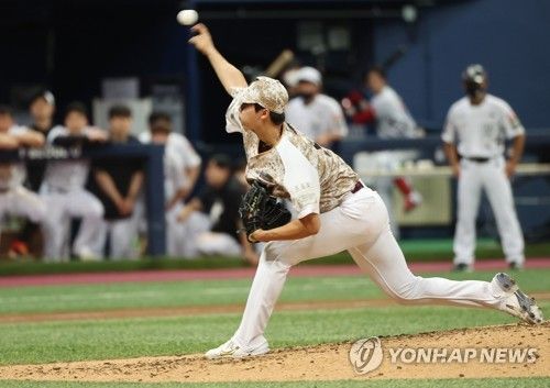 역투하는 장재영