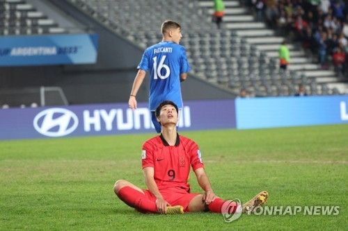 이영준 '아쉽다'