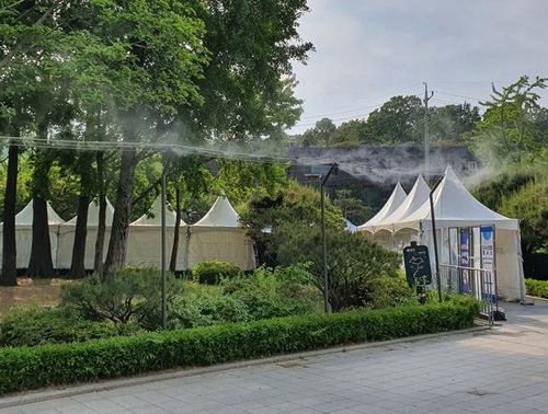 낙성대공원에 설치된 쿨링포그