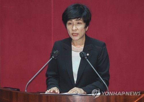 민주당 소속 김영주 국회부의장