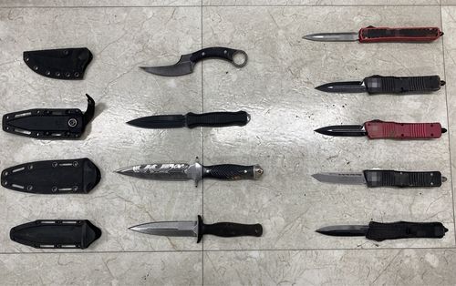 A씨가 지니고 있던 미허가 도검