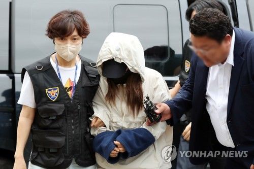 영장실질심사 출석하는 광주 영아 유기 친모