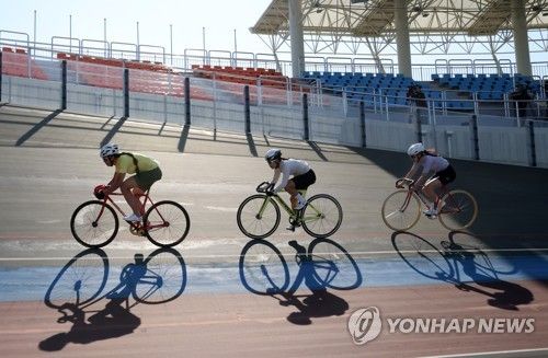 성전환 여성 사이클 선수 나화린, 강원도민체전서 1위