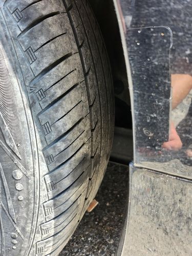 사고로 터진 바퀴