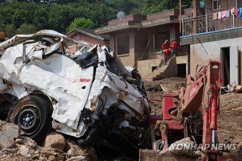 수해복구 지원 나선 해병대