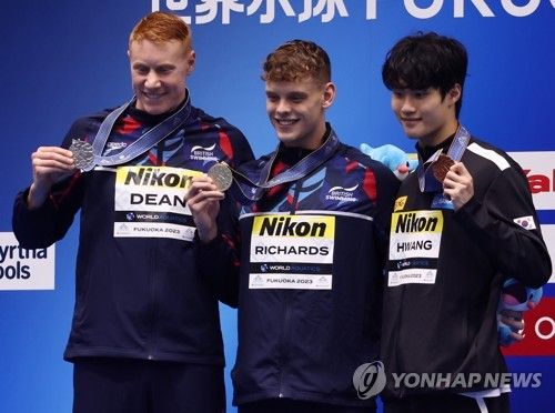 황선우, 자유형 200ｍ 한국新…세계선수권 2회 연속 메달 새역사