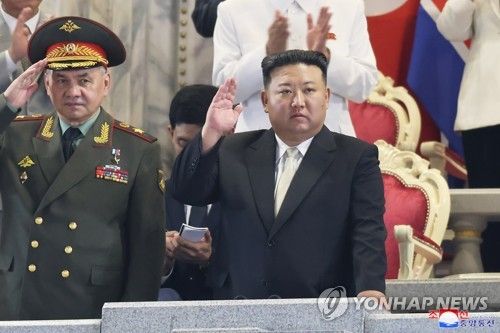 북한, '전승절 70주년' 야간 열병식 개최