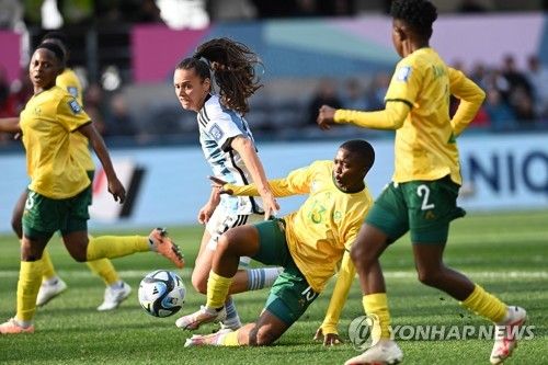 아르헨티나와 남아공의 경기 모습
