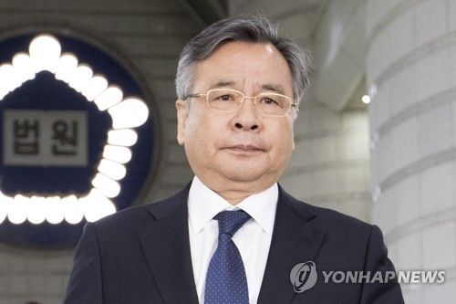 검찰, '50억 클럽' 박영수 구속영장 재청구
