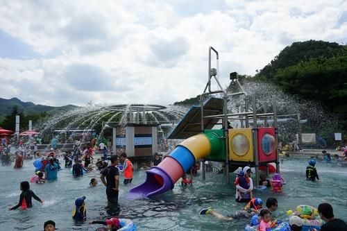 연천 한탄강관광지 물놀이장