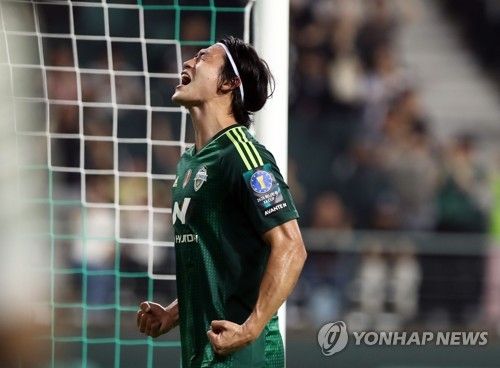 포효하는 조규성