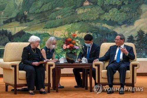 베이징서 만난 리창 中 총리와 옐런 美 재무장관