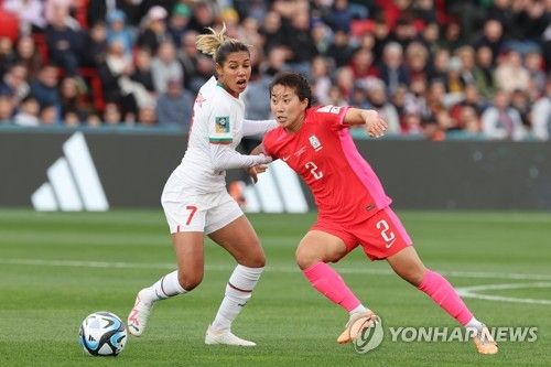 볼다툼 벌이는 추효주