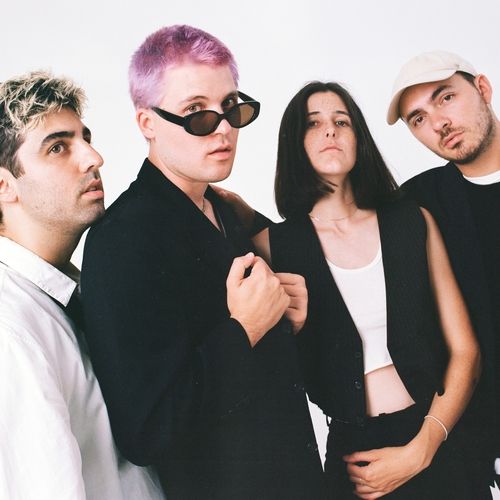 캐나다 출신 4인조 밴드 밸리