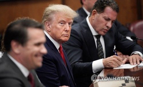 트럼프, 2020년 대선 결과 뒤집기 시도 관련 추가 기소