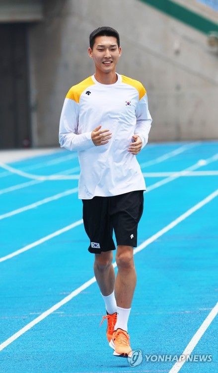 '스마일 점퍼' 우상혁