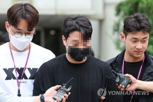 영장심사 마친 '압구정 롤스로이스' 약물운전 혐의 신모씨