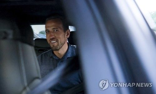 독일 뮌헨에 도착한 해리 케인