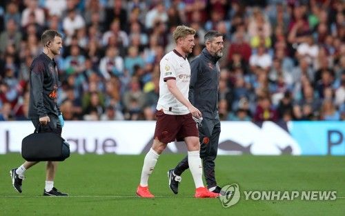 교체되는 더브라위너