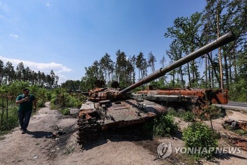 전쟁의 흔적은 우크라이나 곳곳에