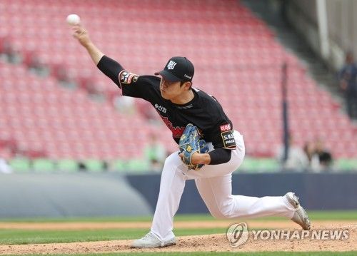 교체 투입된 박영현