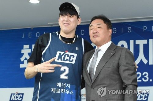 최준용, 전주 KCC 입단