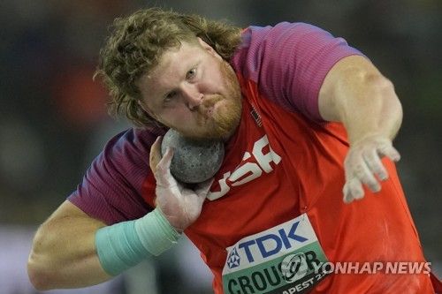 남자 포환던지기 챔피언 크라우저