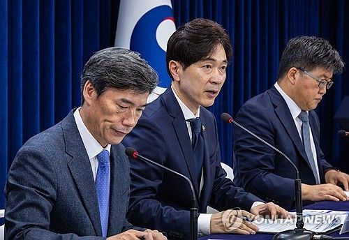 우리 해역 방사능 안전 관리 현황 말하는 박성훈 해수부 차관