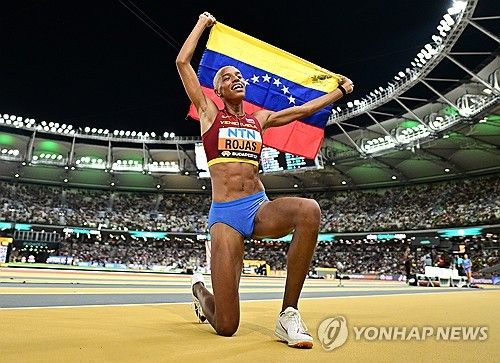 로하스, 여자 세단뛰기 4연패