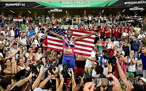 '포스트 볼트' 노아 라일스