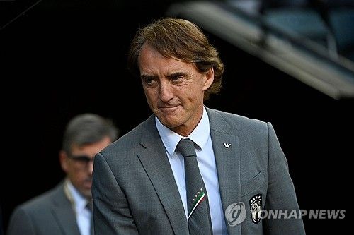 사우디 대표팀 지휘봉 잡는 만치니 감독