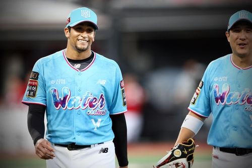 2일 SSG전에서 7이닝 무실점 역투를 펼친 윌리엄 쿠에바스