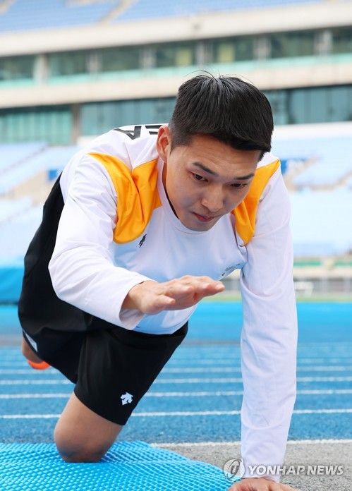 '스마일 점퍼' 우상혁