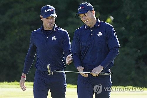 저스틴 토머스와 조던 스피스