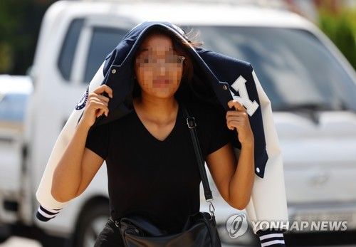 '태양을 피하고 싶었어'