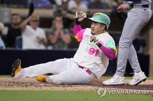 샌디에이고 유니폼 입은 최지만