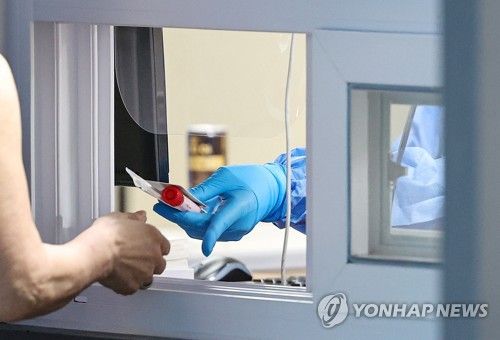 코로나19 일상회복 2단계 조정 시기 늦춰질 전망