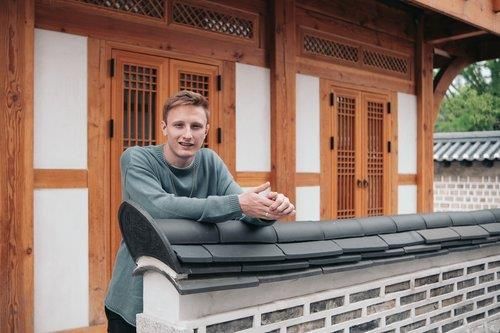 싱어송라이터 이담