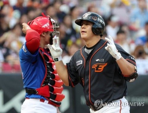 홈런 선두 노시환, 시즌 23호 홈런 세리머니